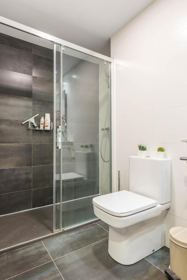 Bonita Habitacion Con Balcon Villaviciosa de Odon Ngoại thất bức ảnh
