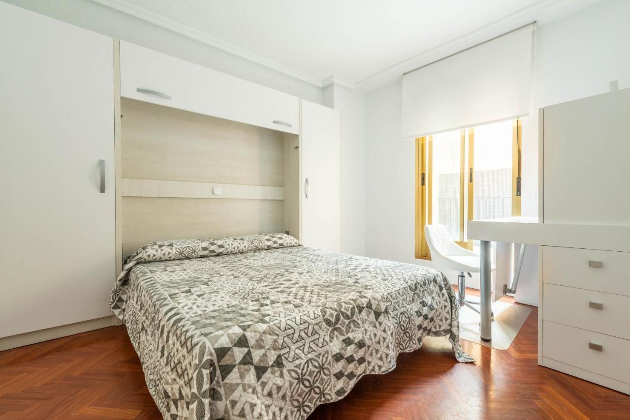 Bonita Habitacion Con Balcon Villaviciosa de Odon Ngoại thất bức ảnh