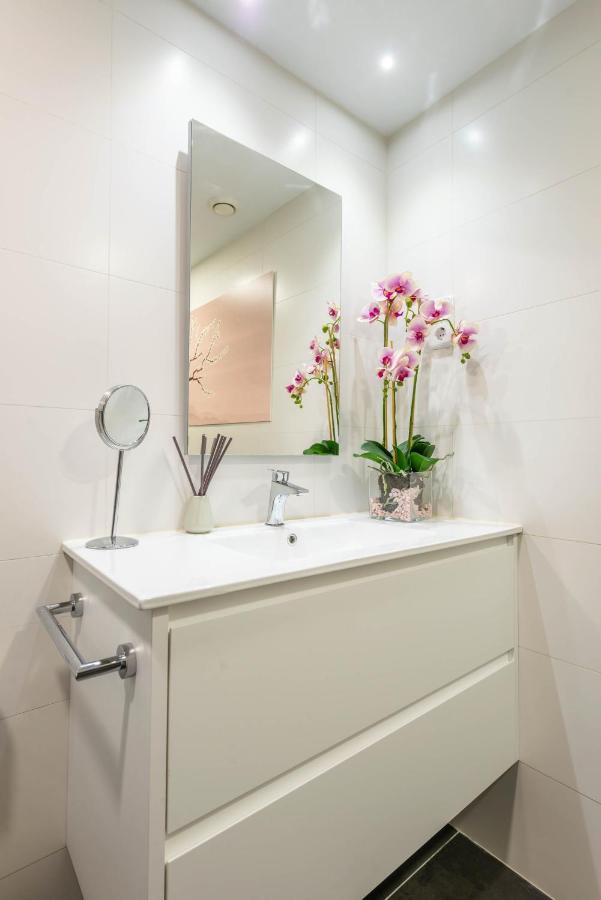 Bonita Habitacion Con Balcon Villaviciosa de Odon Ngoại thất bức ảnh
