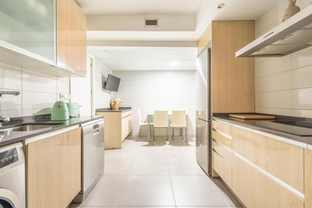 Bonita Habitacion Con Balcon Villaviciosa de Odon Ngoại thất bức ảnh