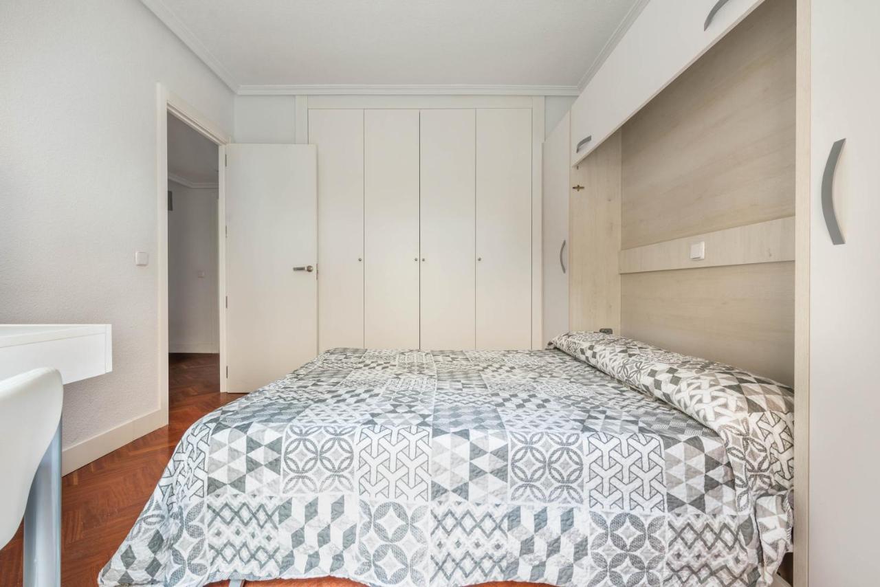 Bonita Habitacion Con Balcon Villaviciosa de Odon Ngoại thất bức ảnh